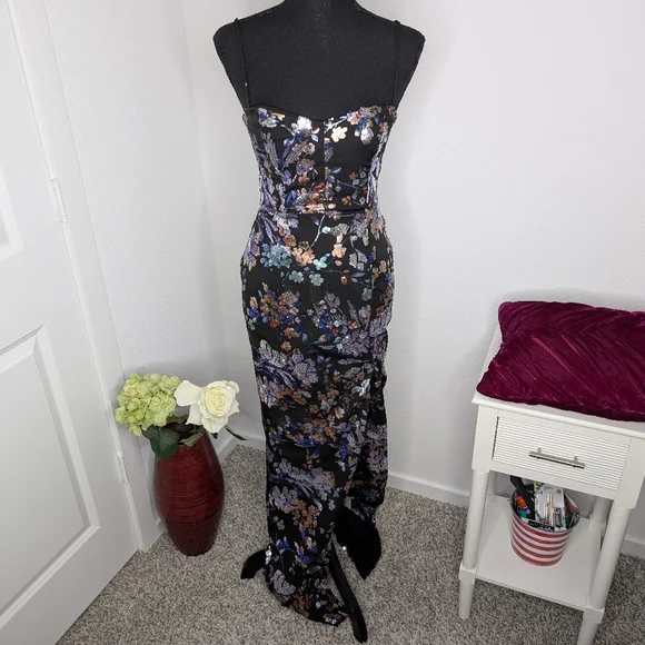 💘 Nookie Azalea Sequin Evening Gown Black - Picture 5 of 8